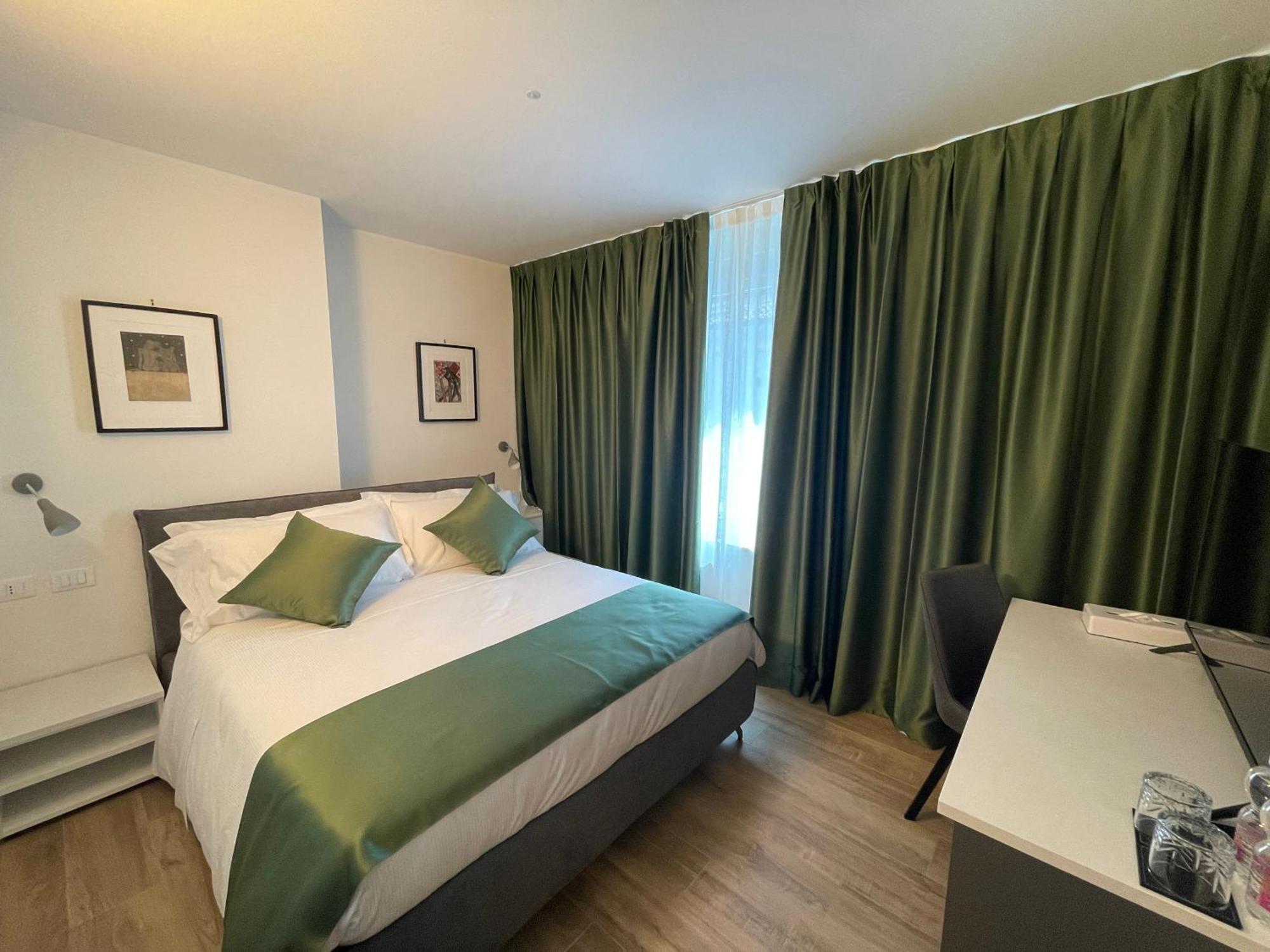 Hotel Saint Michel à Gorizia Extérieur photo