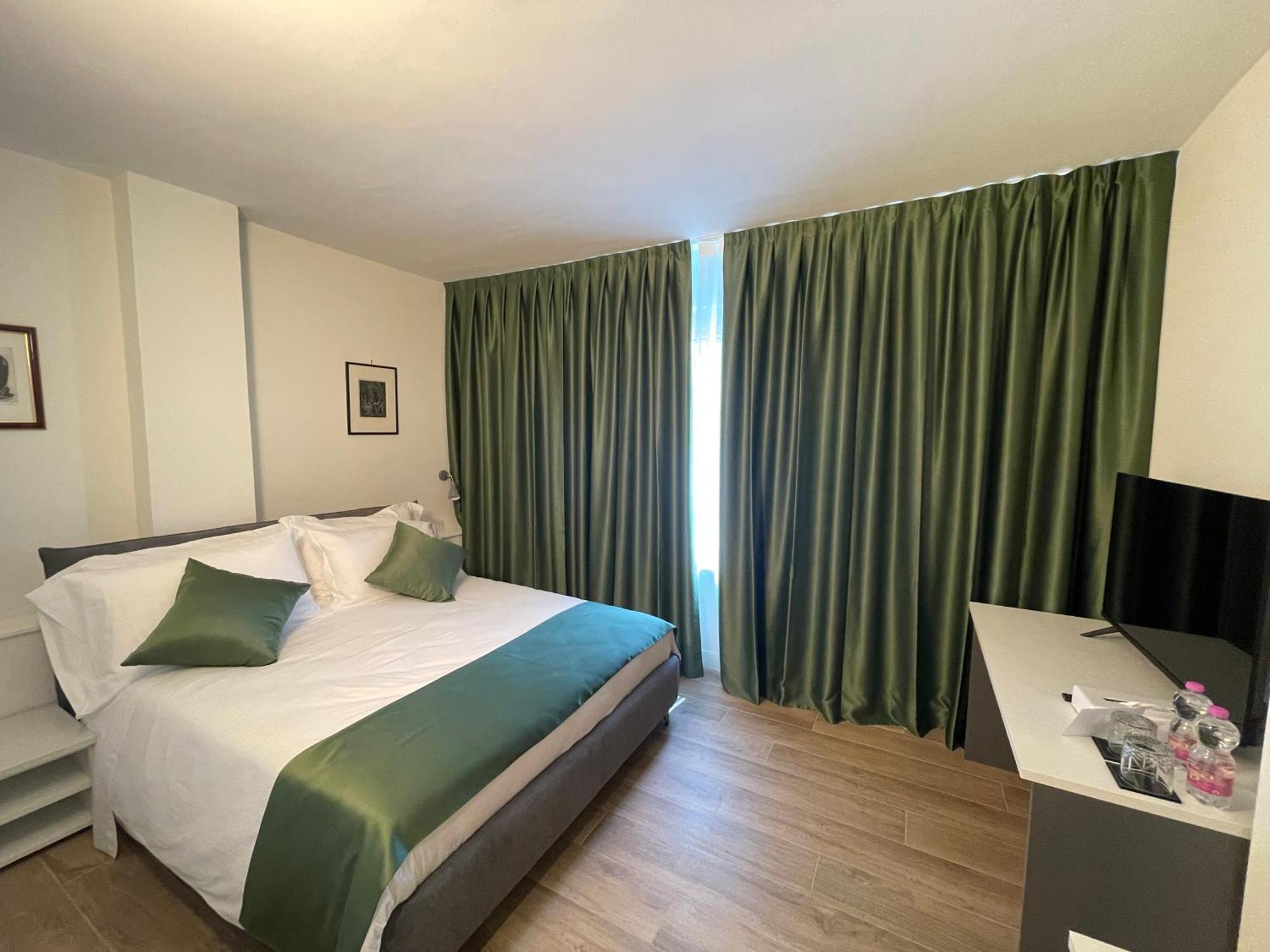 Hotel Saint Michel à Gorizia Extérieur photo